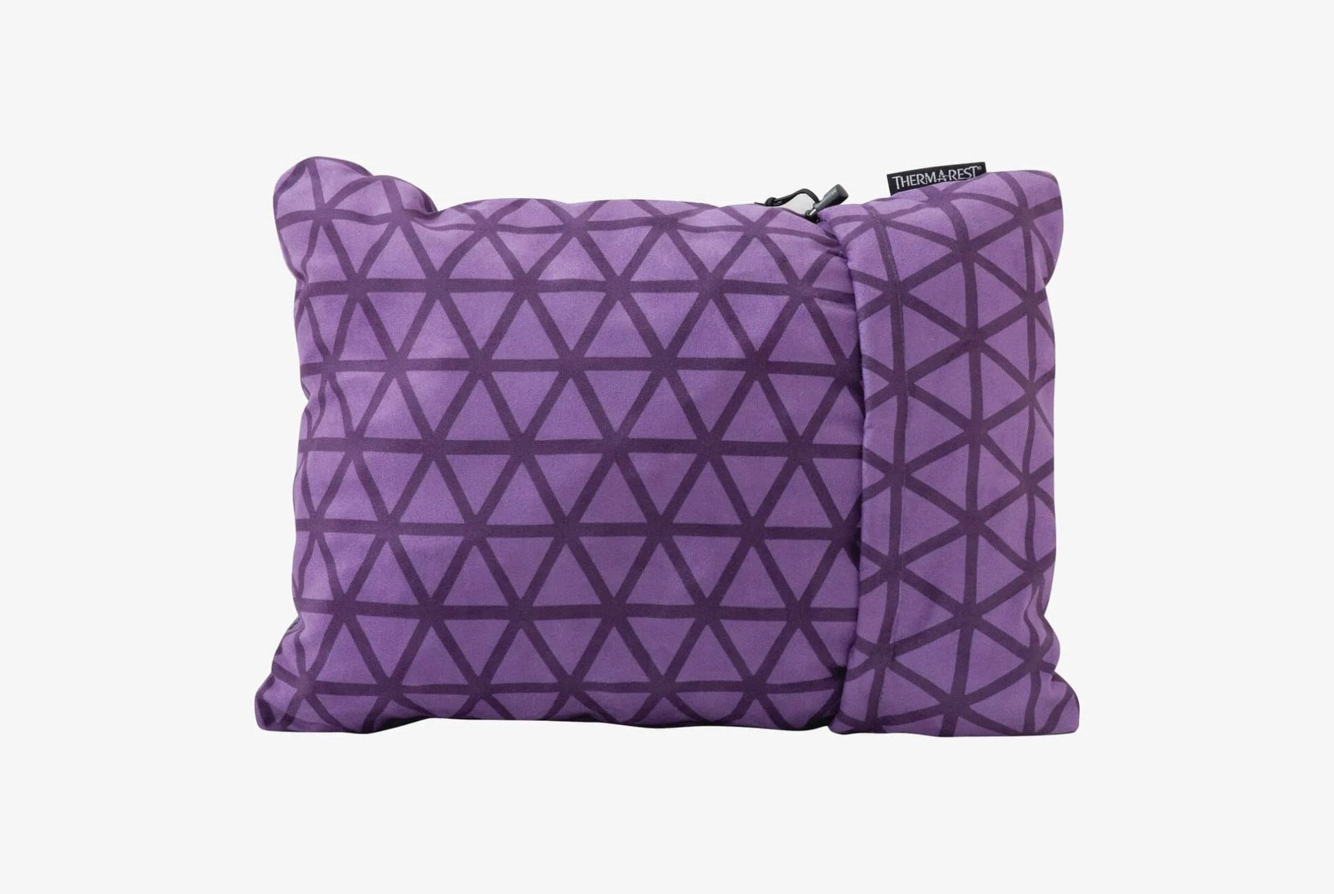 camp-pillows-gear-patrol-1-therma-rest