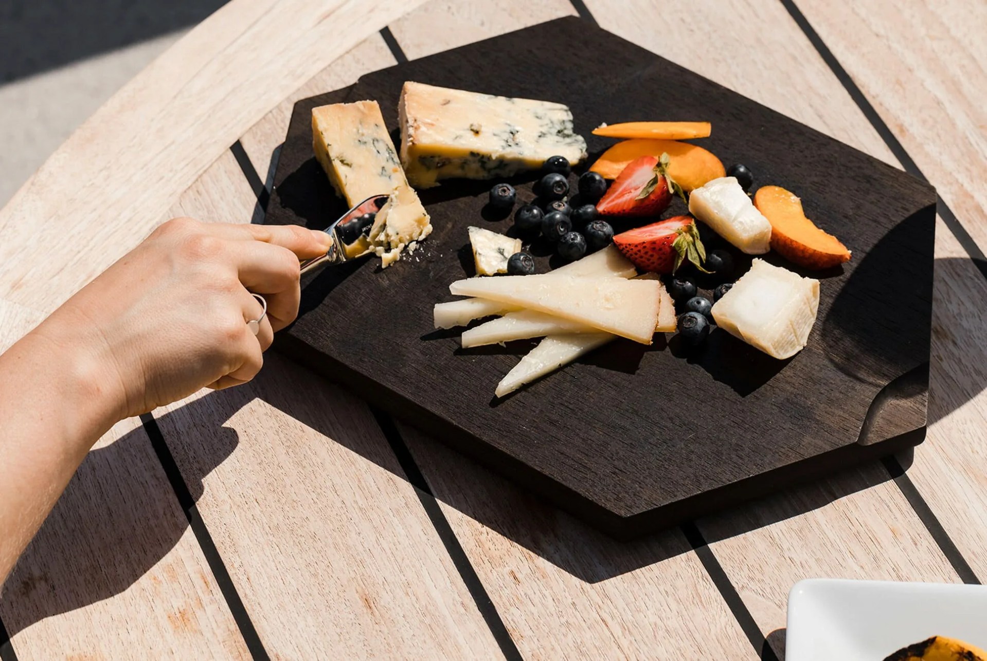 snowe-summer-gear-patrol-cheese-board