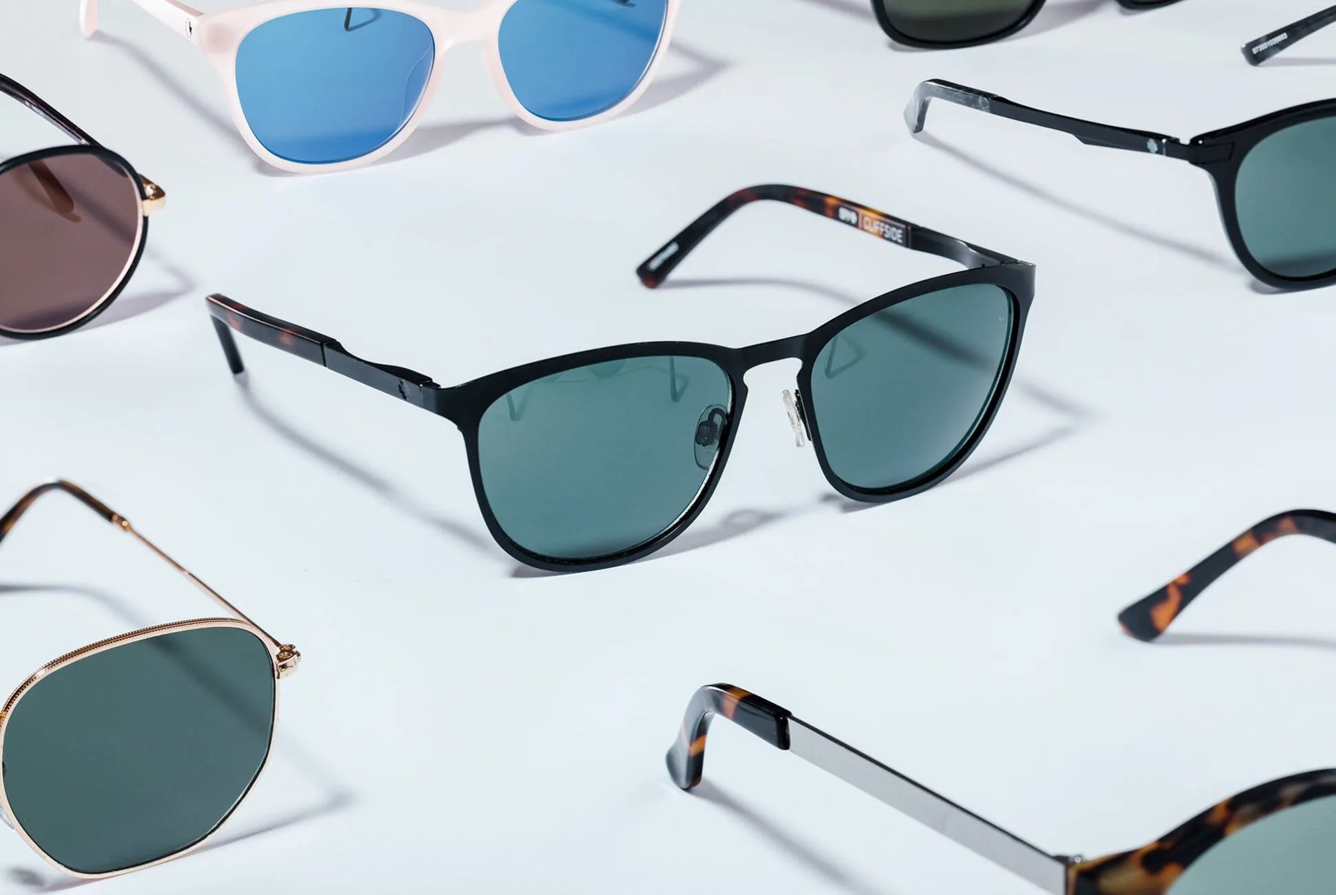staff-sunglasses-gear-patrol-full-lead