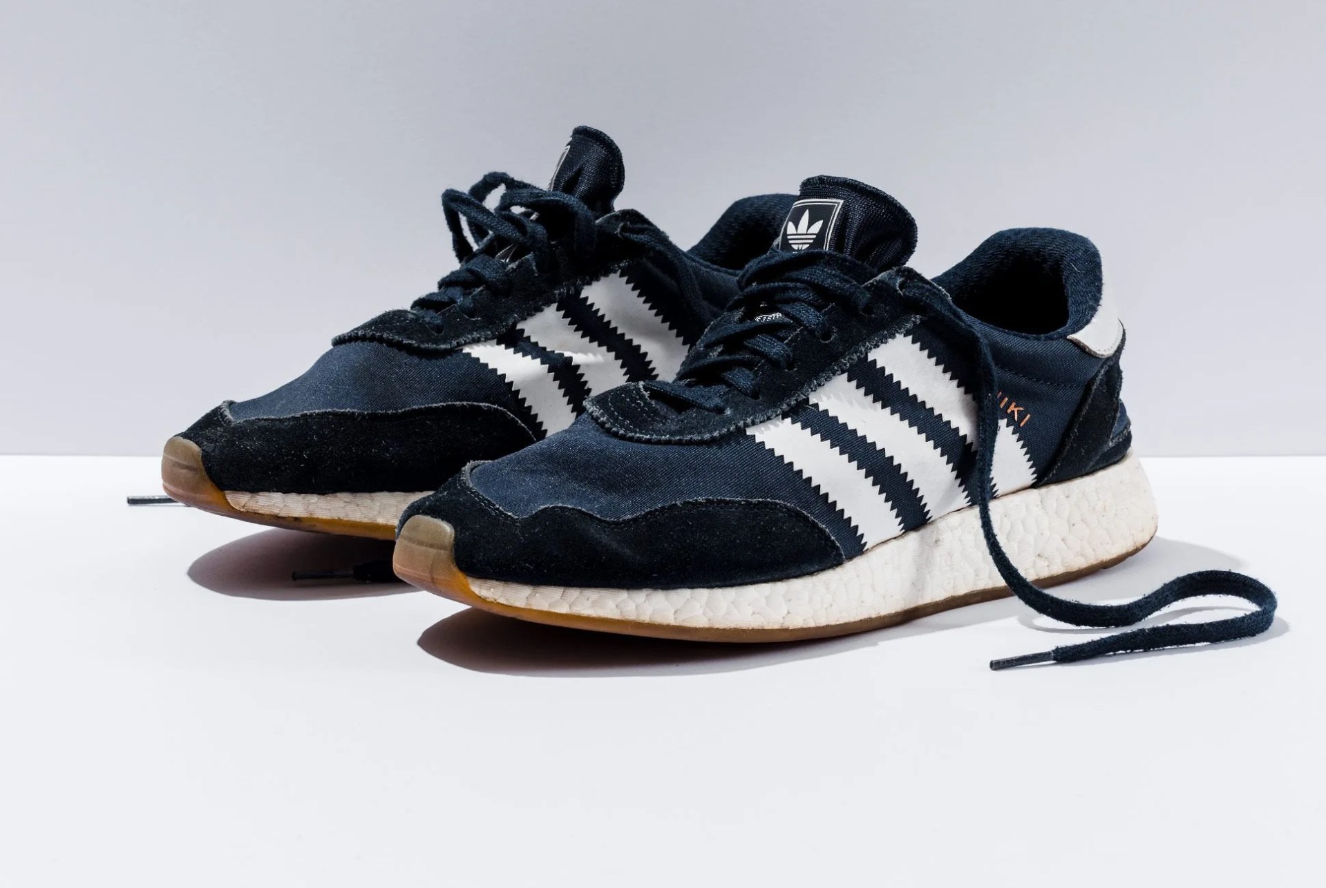 travel-shoes-gear-patrol-adidas-niki