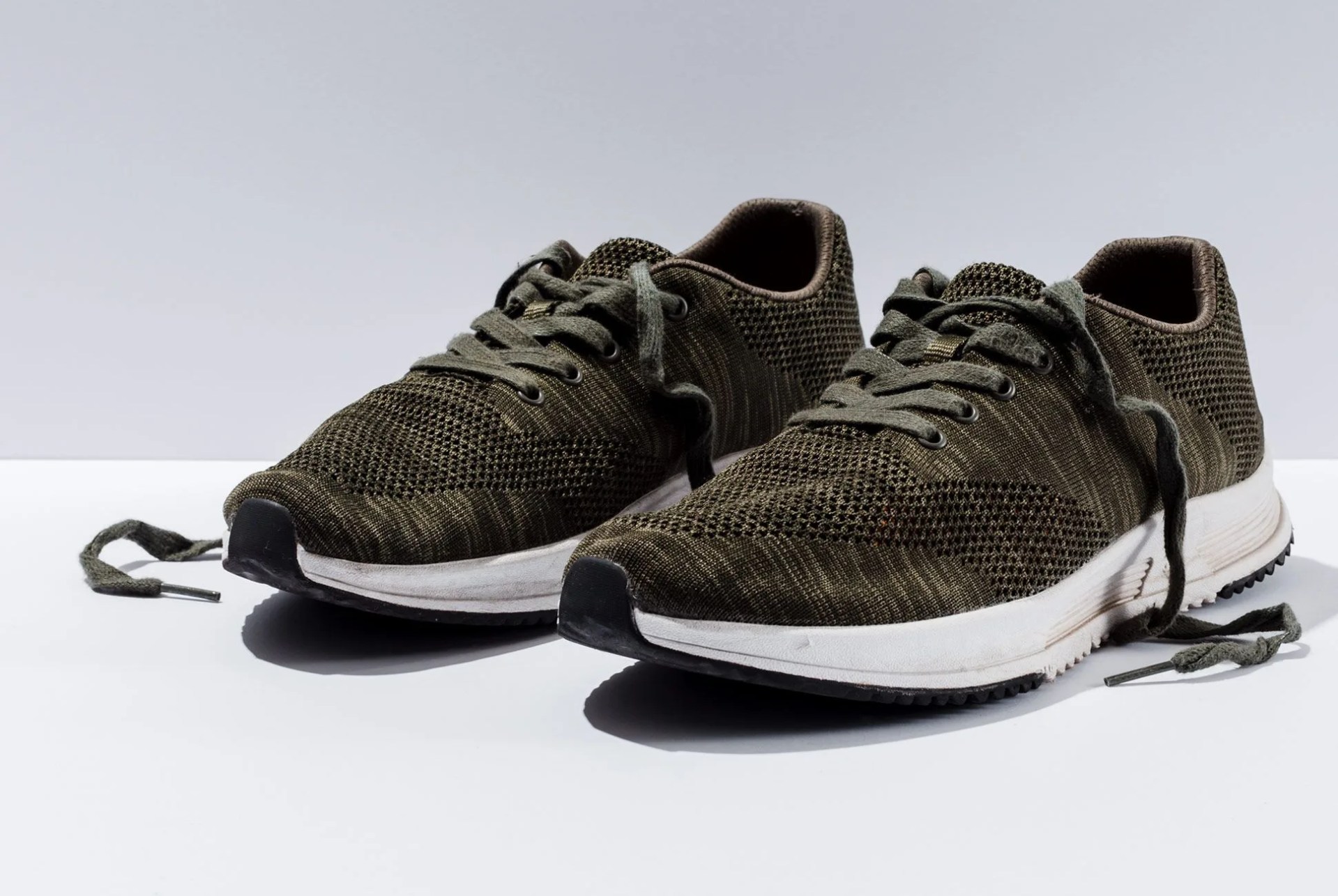 travel-shoes-gear-patrol-freewaters