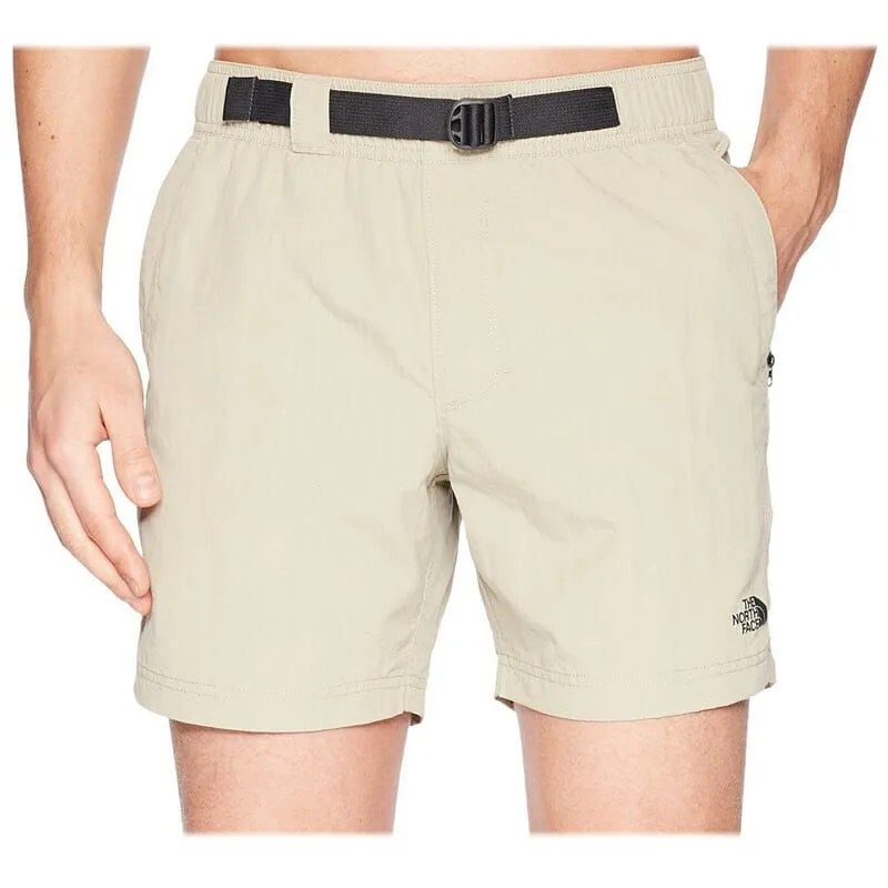 15-Summer-Wardrobe-Essentials-Every-Guy-Needs-gear-patrol-TNF-Guide-Trunk