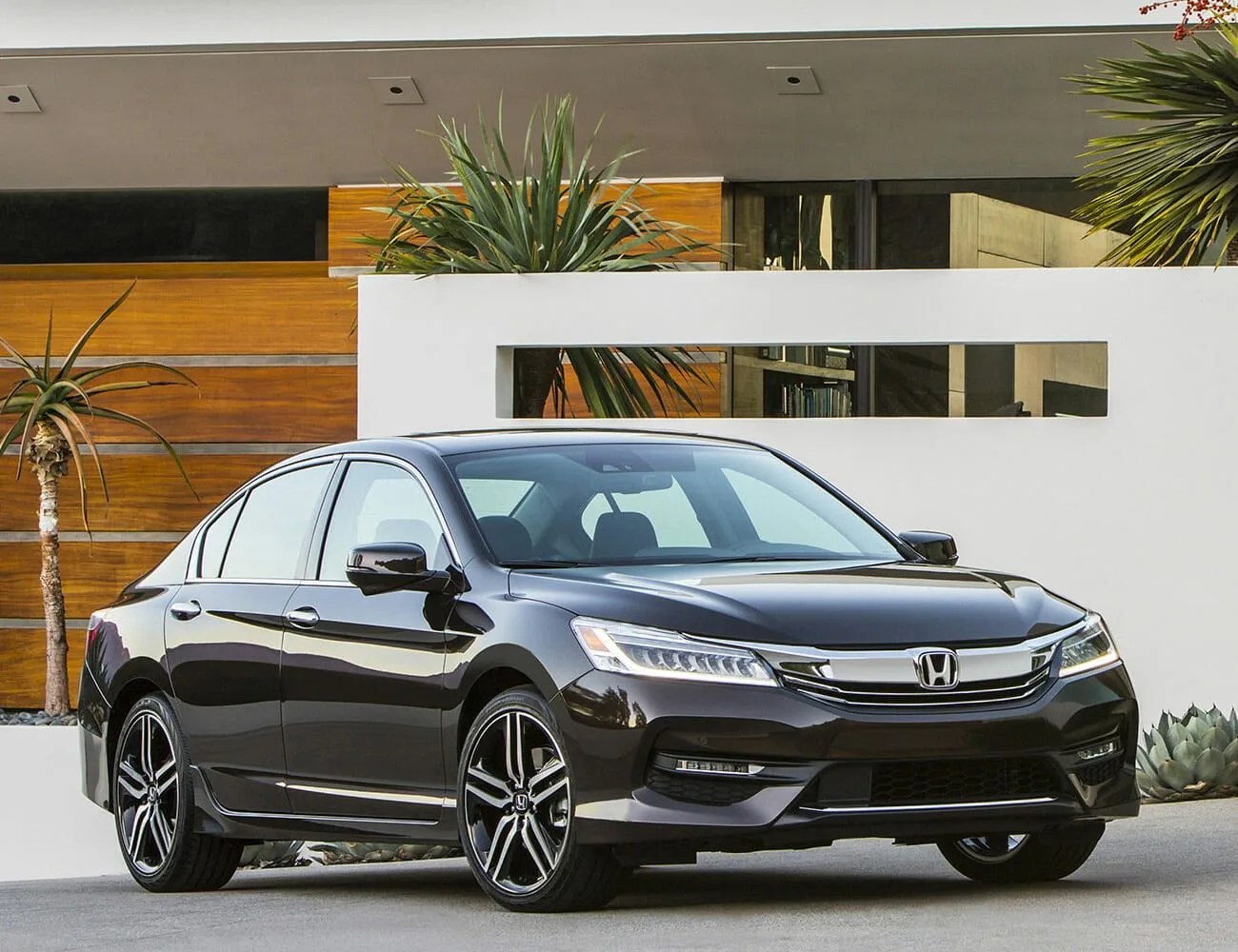 20-Best-Selling-Cars-America-gear-patrol-Honda-Accord
