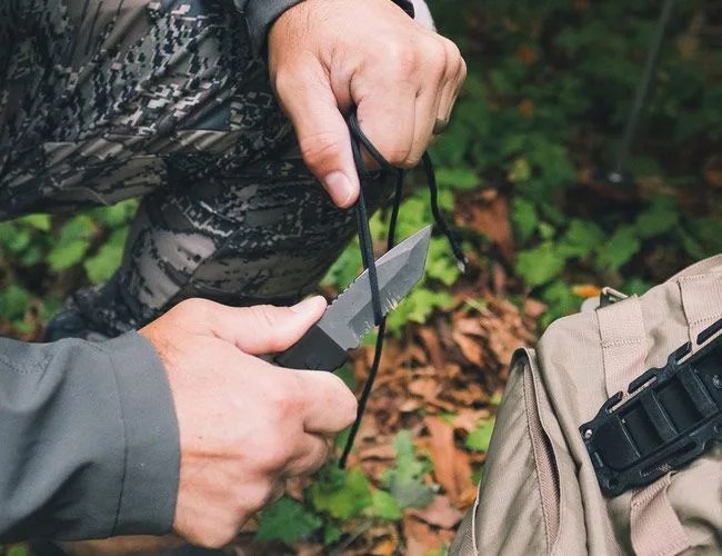 Kotu-Tanto-survival-Knife-gear-patrol-full-featured