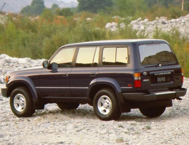 Landcruiser-Mod-Gear-Patrol-Ambiance
