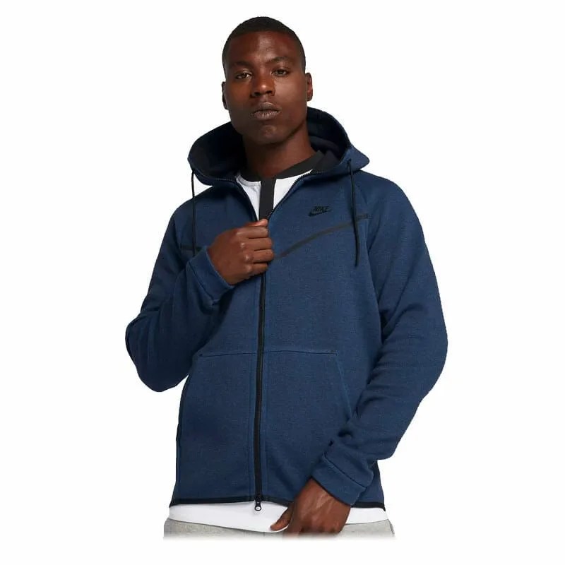 Nike-Running-Sale-gear-patrol-sweatshirt