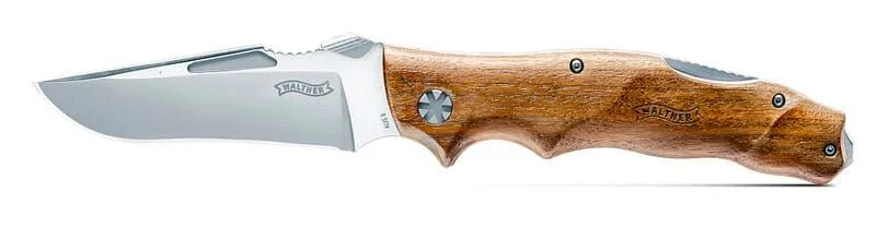 Red-Dot-Awards-gear-patrol-knife