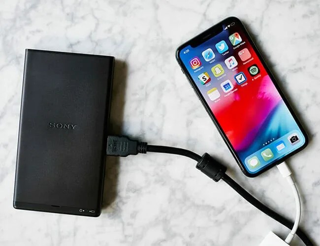 Sony-Portable-Projector-Gear-Patrol-Feature
