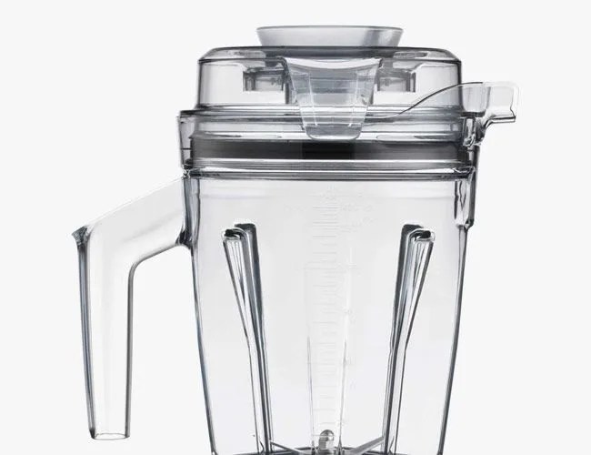 Vitamix-Aer-Disc-Container-gear-patrol-lead-feature