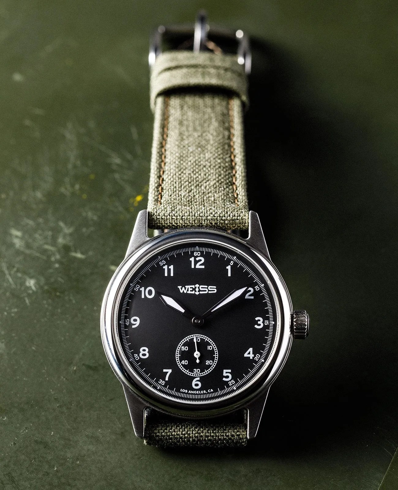 Weiss-38mm-Standard-Issue-Field-Watch-Review-gear-patrol-ambiance