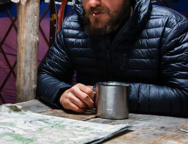 camp-coffee-mugs-gear-patrol-feature