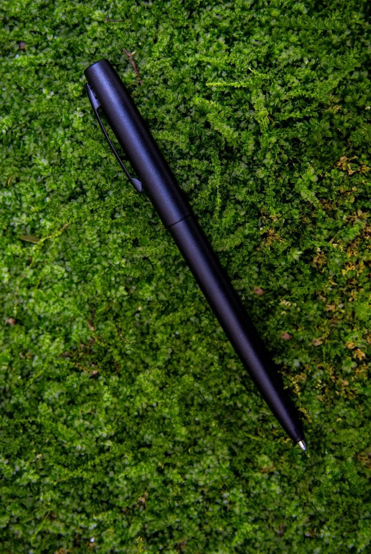 outdoor-EDC-gear-patrol-pen-01