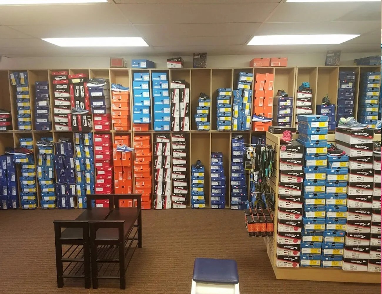 20-Best-Running-Shops-In-America-Gear-Patrol-Hansons-Running-Shop