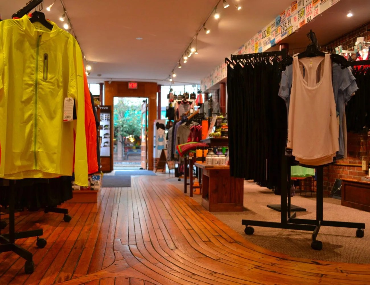 20-Best-Running-Shops-In-America-Gear-Patrol-Runners-Alley