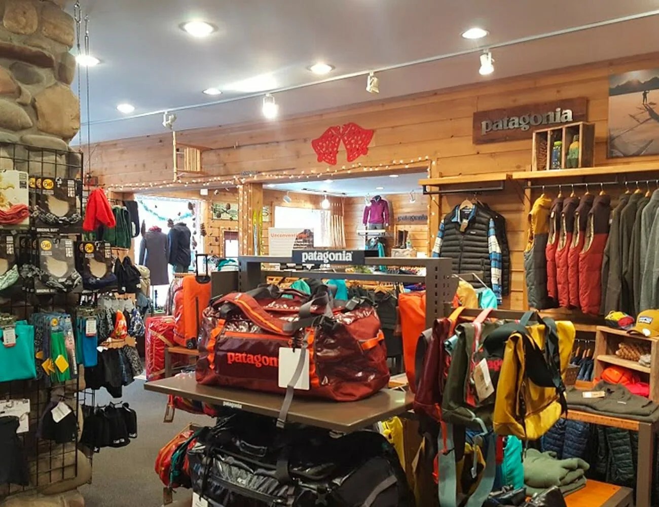20-Best-Running-Shops-In-America-Gear-Patrol-Skinny-Skis