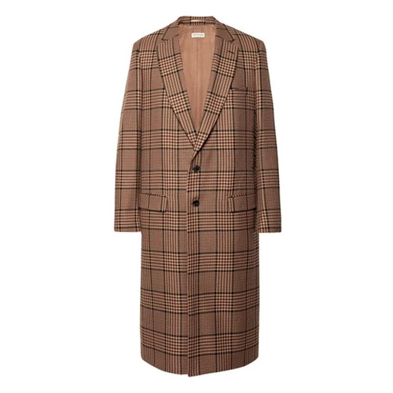 3-of-the-Most-Stylish-People-We-Know-on-Falls-Key-Trends-Gear-Patrol-Dries-Houndstooth-Coat
