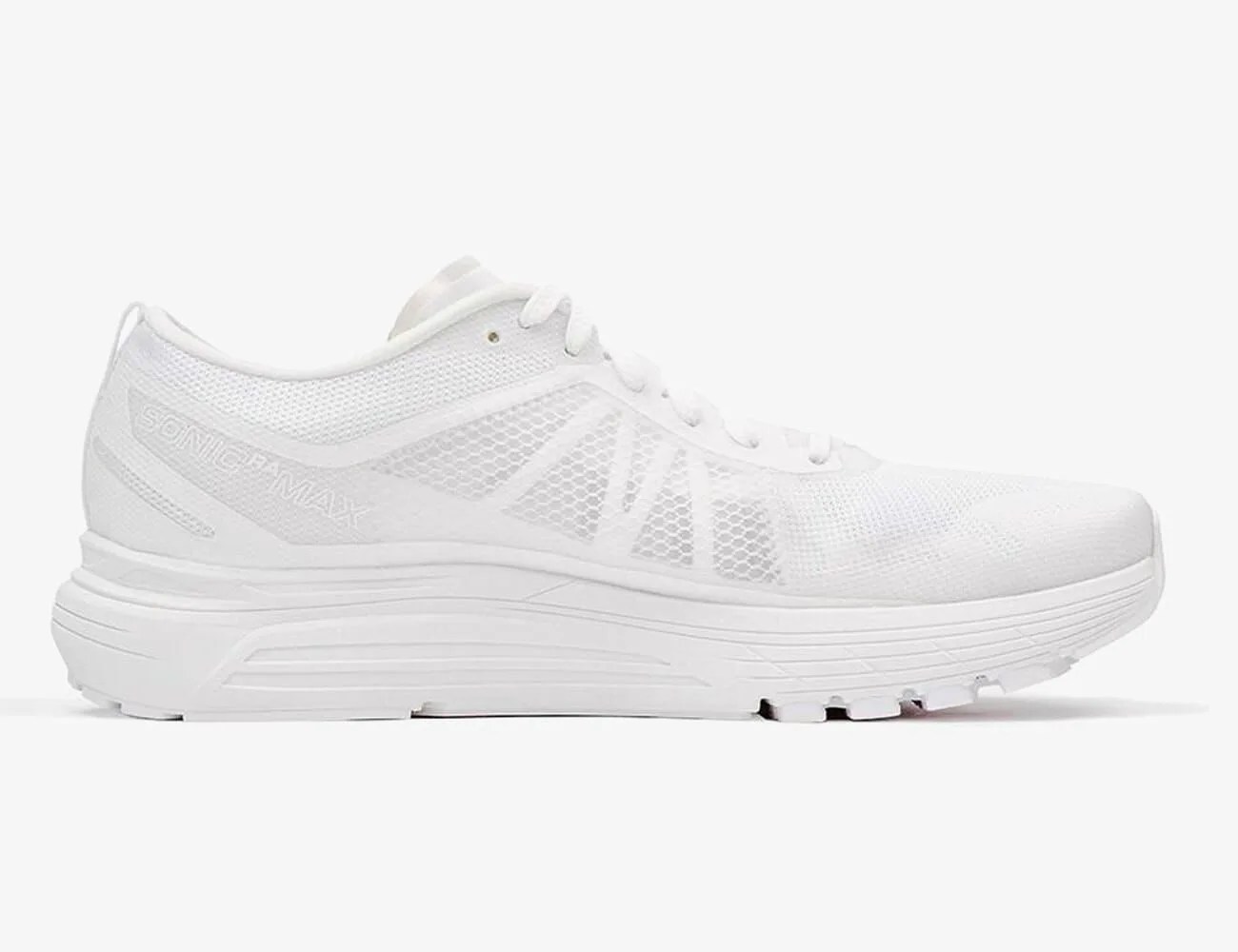 6-New-Running-Shoes-This-Month-Saluman-RA