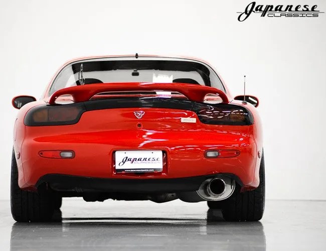 Efini-RX7-Type-R-gear-patrol-feature