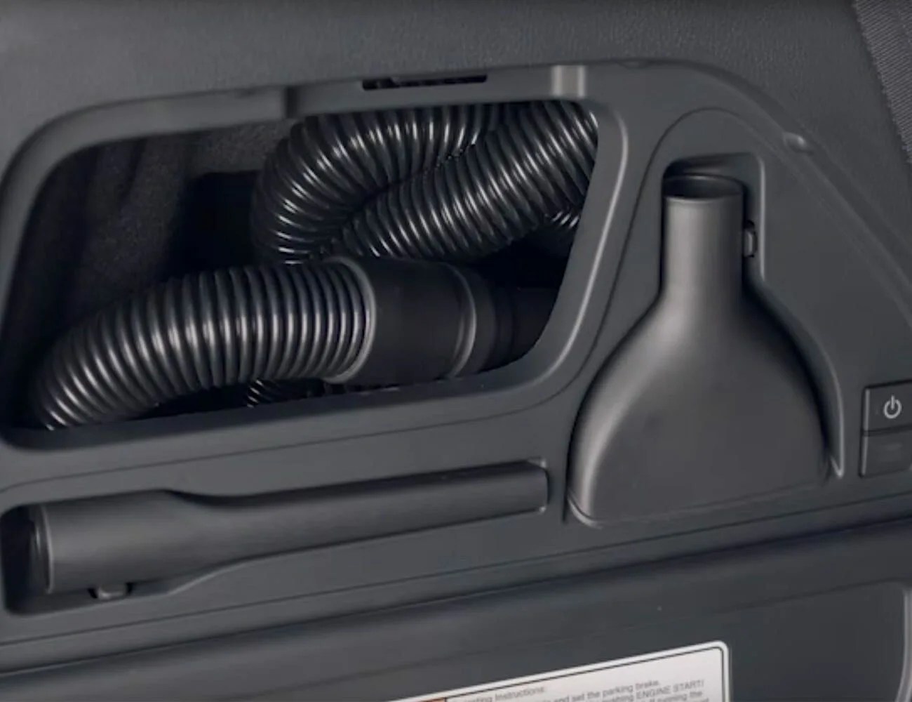 Family-Friendly-Car-Features-Gear-Patrol-HondaVac