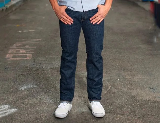 Flat-Head-Self-Edge-Jeans-Tig-Gear-Patrol-Feature