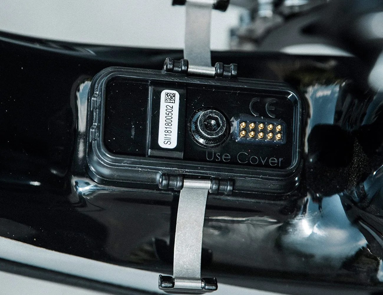 Fox-Live-Valve-Gear-Patrol-Inline-5