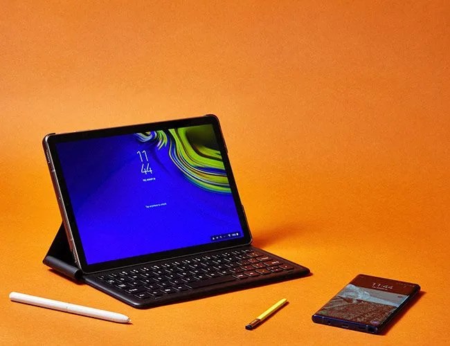 Note-9-Tab-S4-Gear-Patrol-Feature