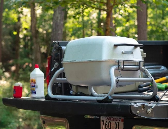 PKGO-Grill-Smoker-gear-patrol-lead-feature
