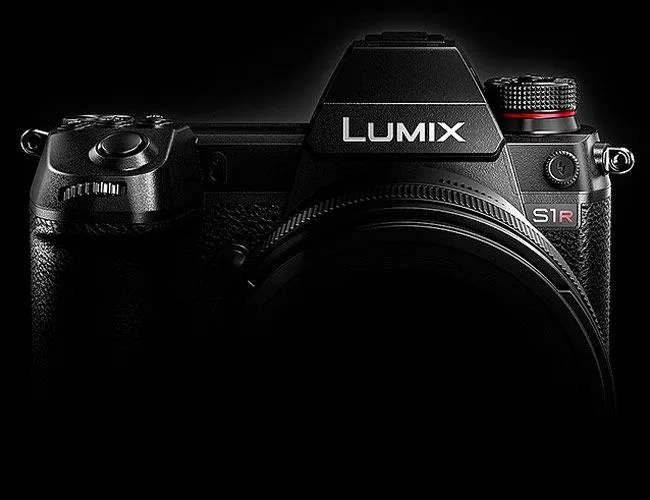Panasonic-S1R-Gear-Patrol-Feature