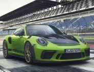 Porsche-911-GT3-RS-991-gear-patrol-lead-feature