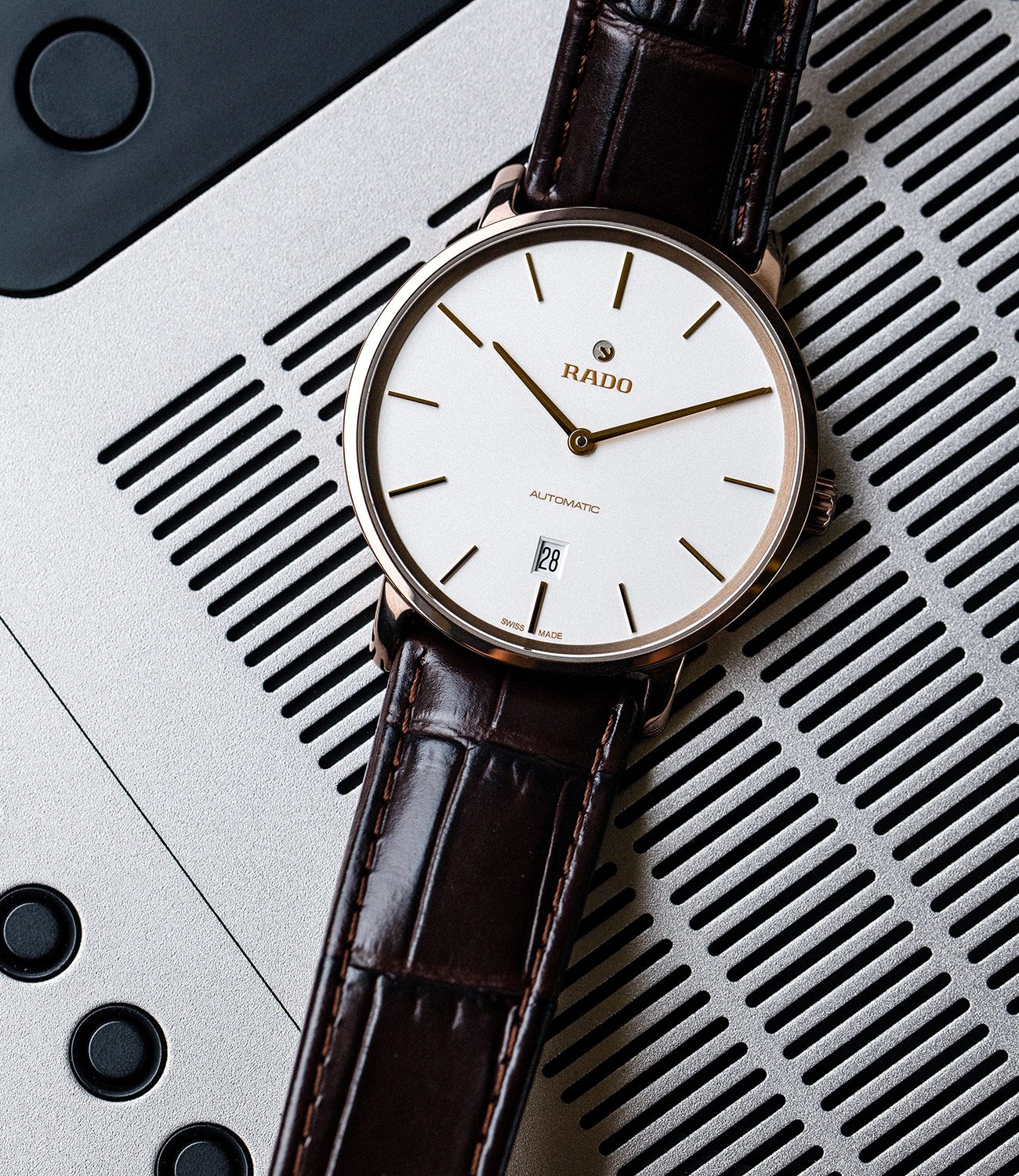Rado-DiaMaster-Ceramos-Automatic-Review-gear-patrol-ambiance