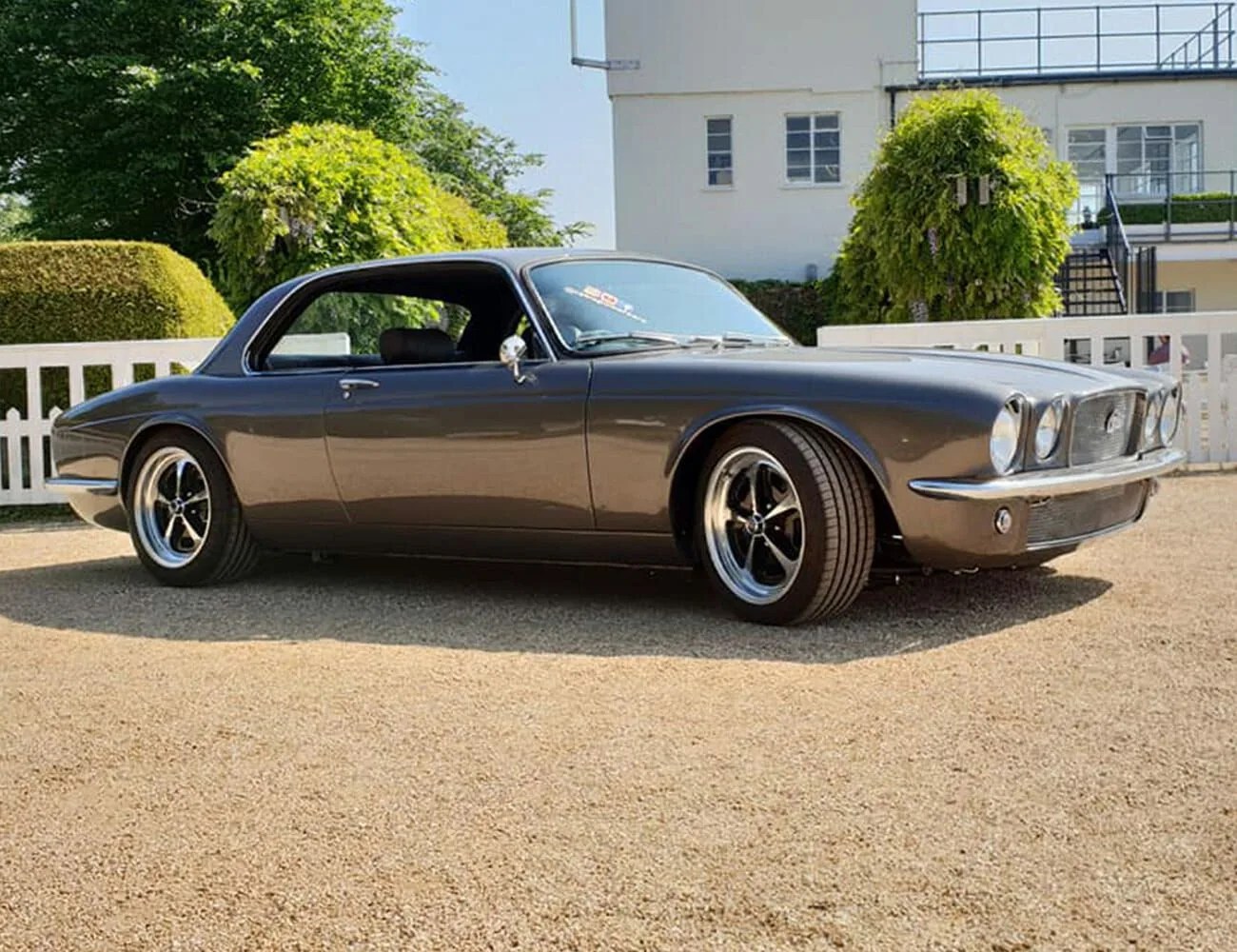 Reader-Cars-Roundup-Vintage-Gear-Patrol-Jaguar