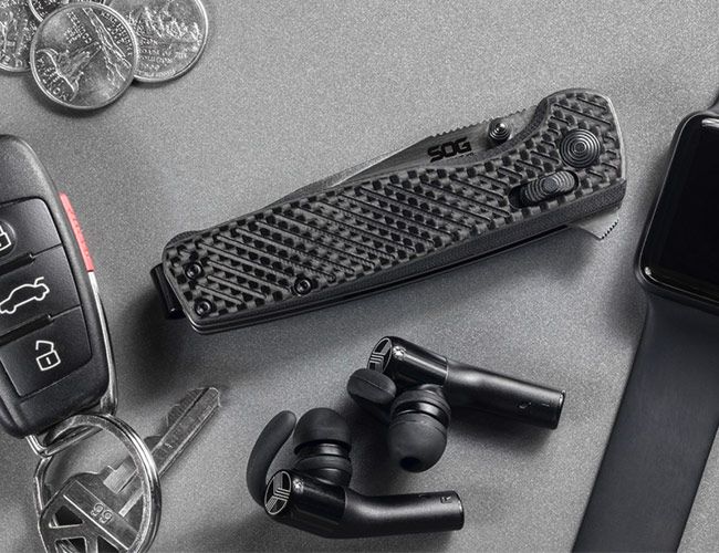 sog terminus gear patrol feature