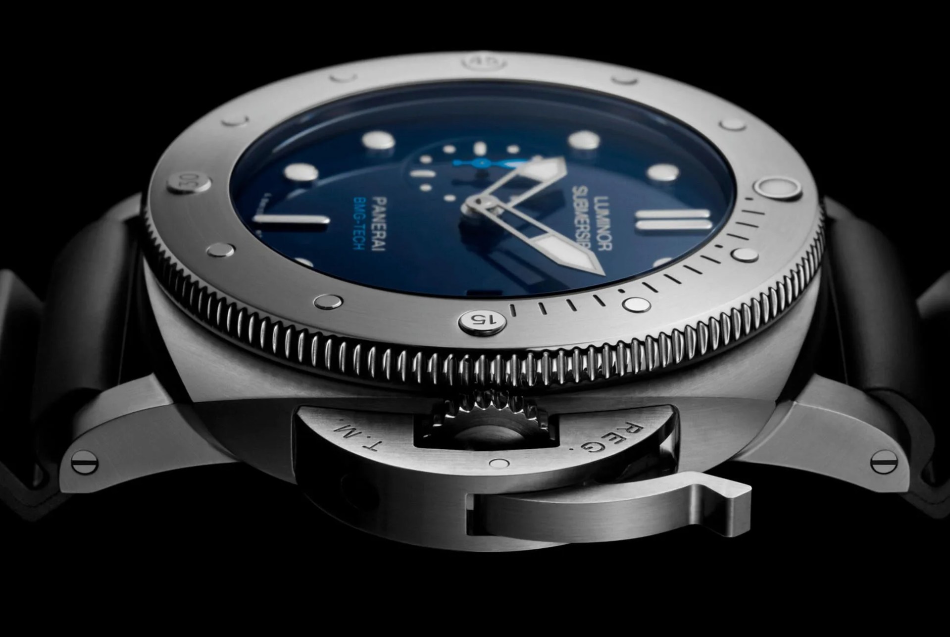 TIG-gear-patrol-panerai-luminor-sub-full-lead