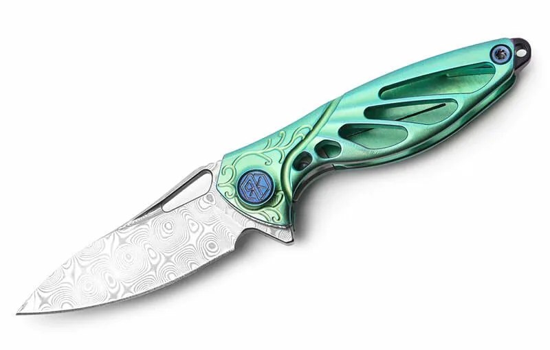 Weird-Massdrop-Knife-Deal-gear-patrol-Rike-Knife-Damascus-Hummingbird-Mini-Flipper