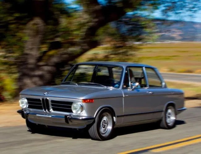 1972-BMW-2002-tii-gear-patrol-lead-feature