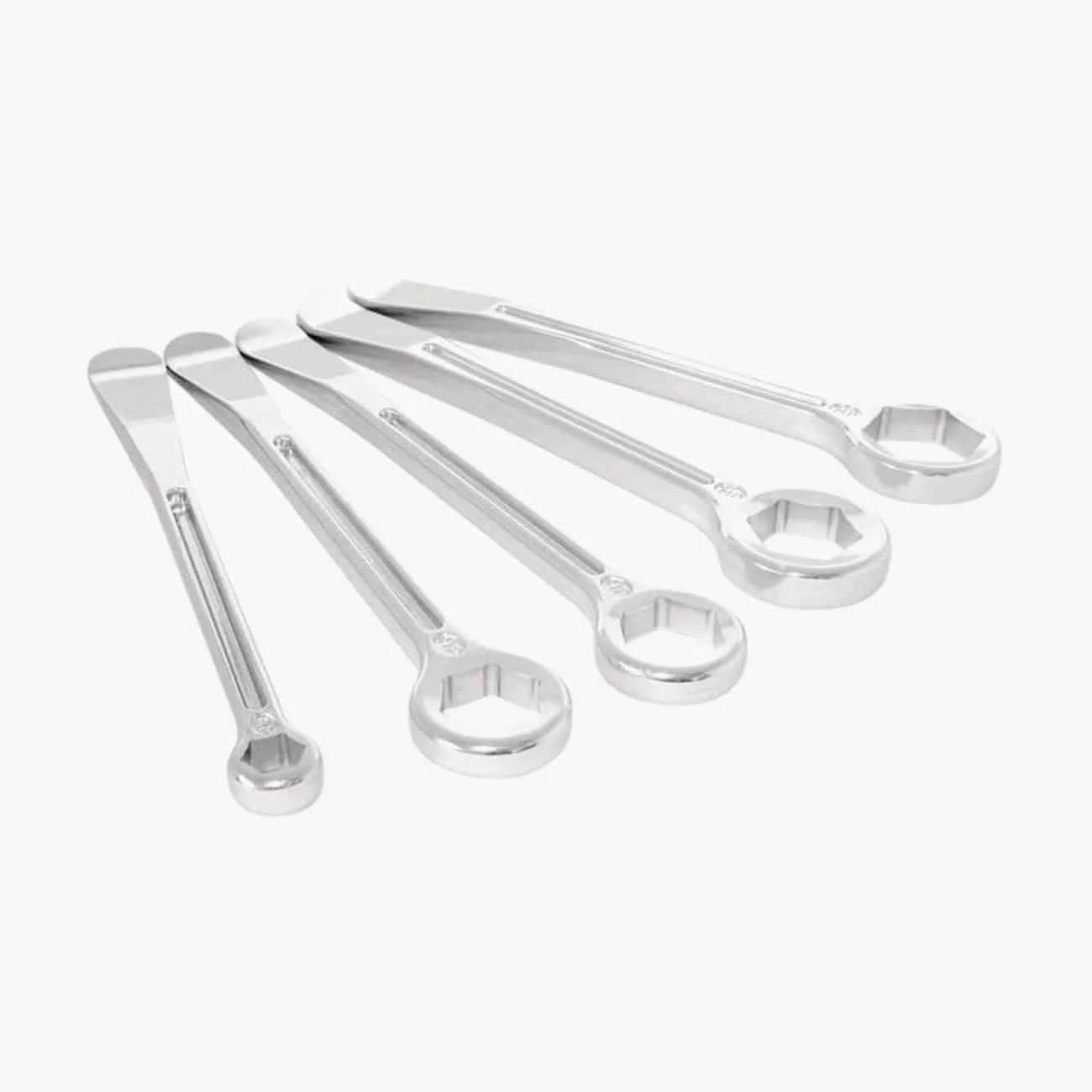 Adventure-Ride-Gear-gear-patrol-Motion-Pro-T6-Tire-Levers