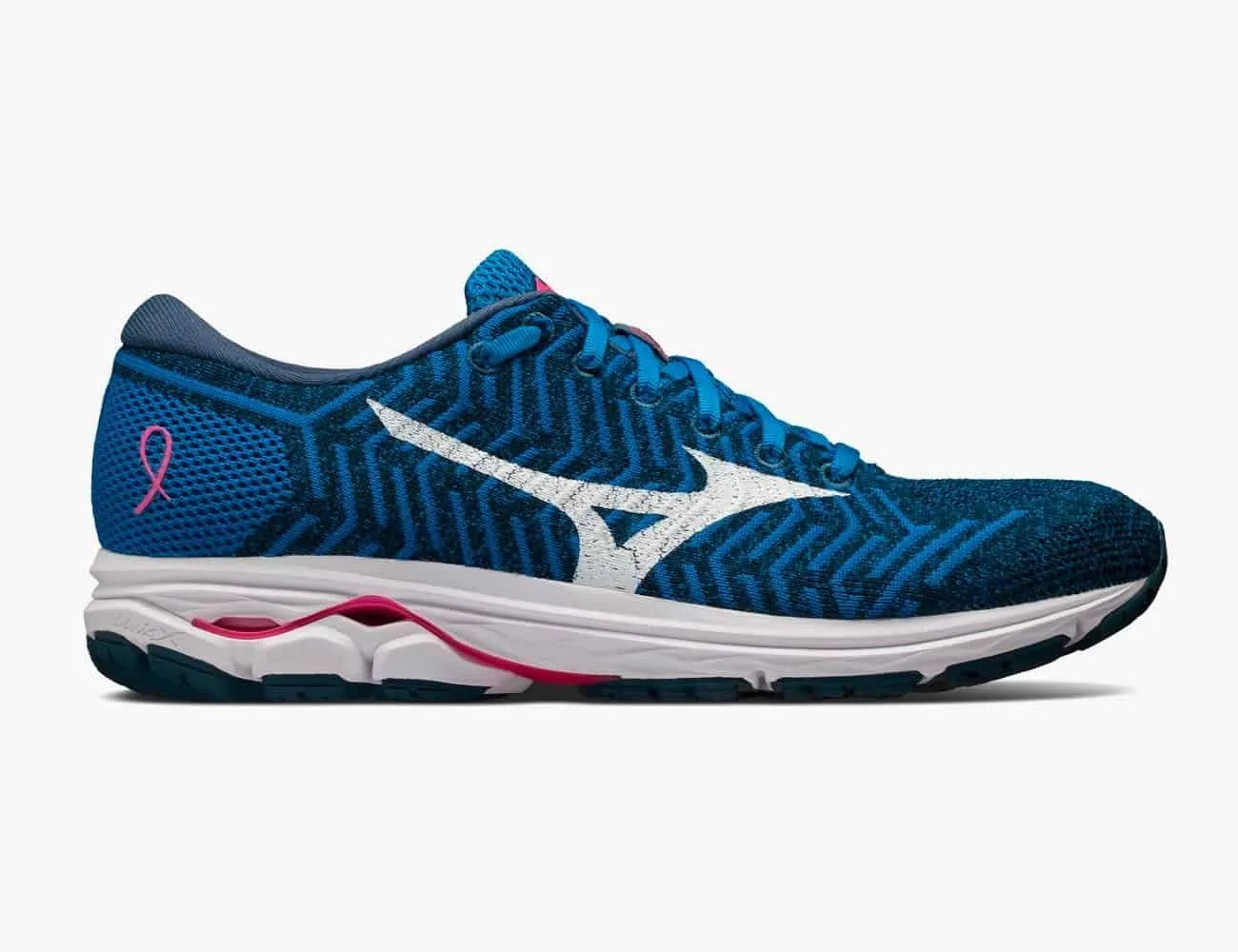 Best-Running-Shoes-October-Gear-Patrol-Mizuno-Waveknit