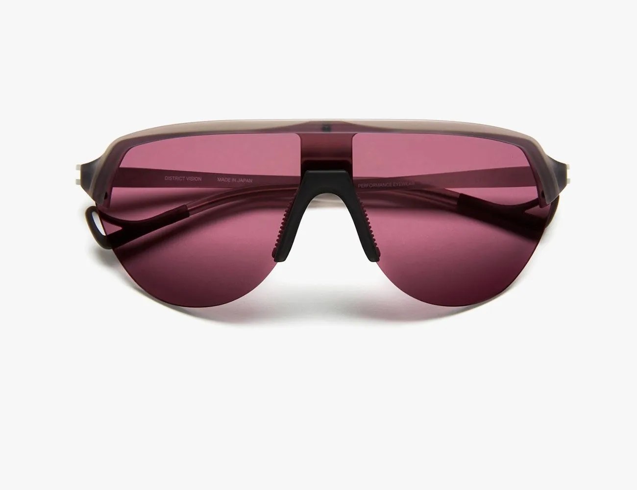 Best-Running-Sunglasses-gear-patrol-Round-District-Vision-Nagata-Black-Rose-Lens
