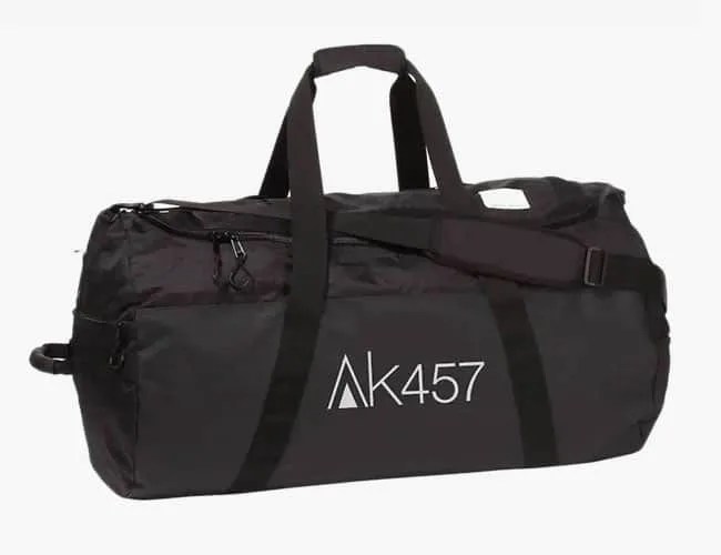 Burton-AK457-gear-patrol-feature