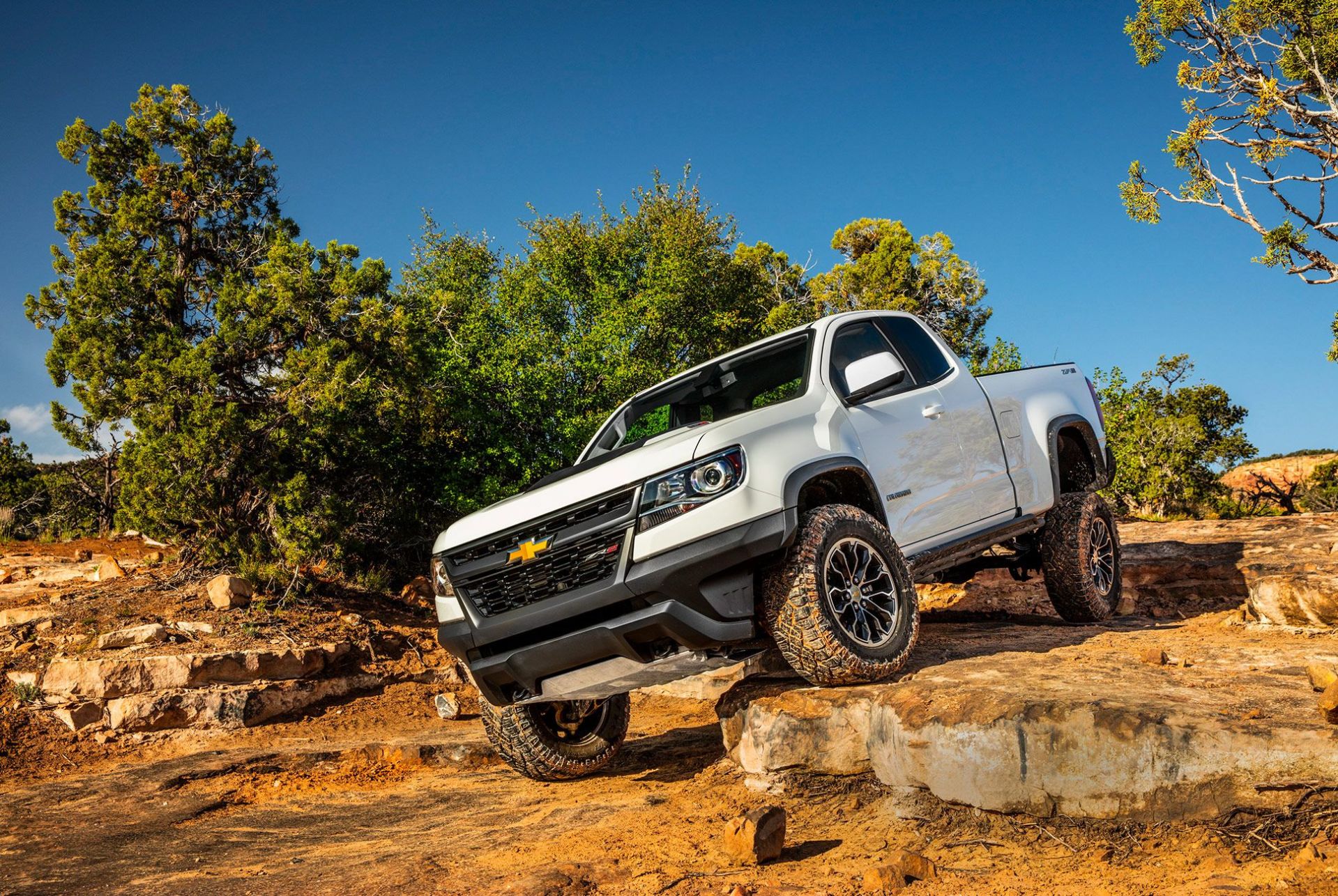 Chevy-Colorado-ZR2-Review-Gear-Patrol-Slide-1