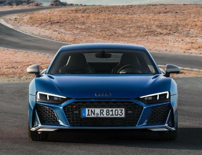 Facelift-Audi-R8-V10-gear-patrol-lead-feature