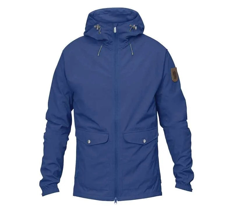 Fjallraven-Deal-gear-patrol-Greenland-Wind-Jacket