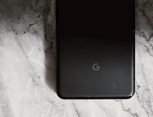 Google-Pixel-3-Review-Gear-Patrol-Feature