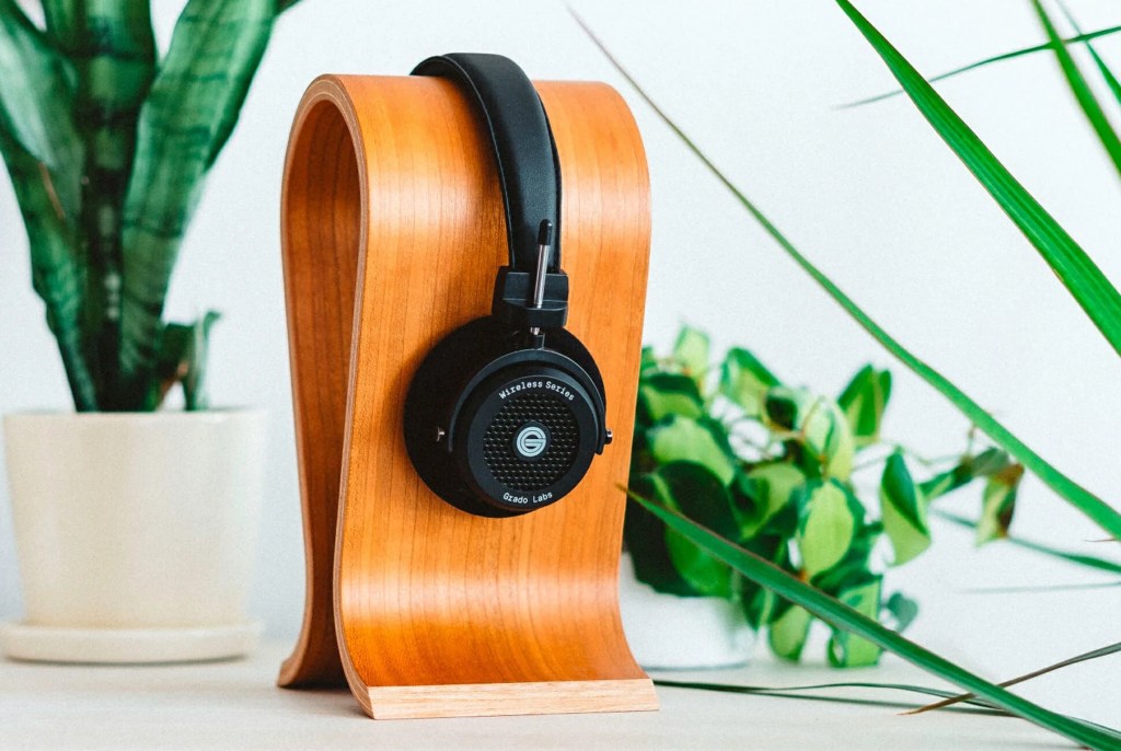 grado wireless gear patrol full lead