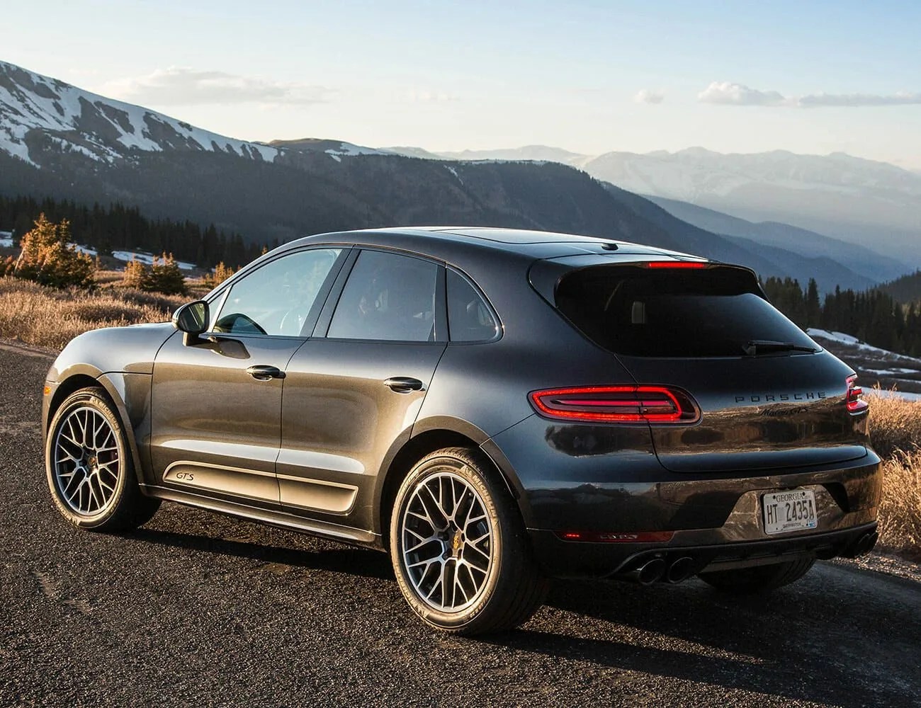 JD-Power-Ownership-Rankings-gear-patrol-Porsche-Macan