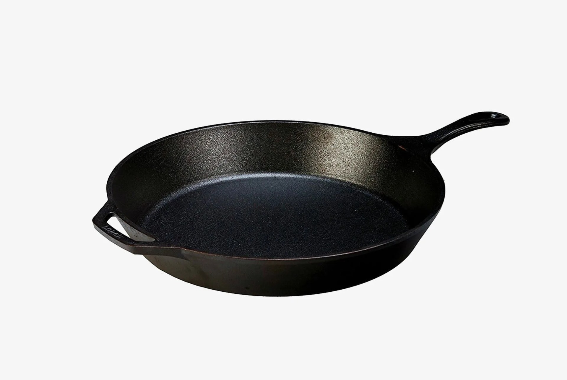 Lodge-Chefs-Skillet-Note-Gear-Patrol-Lead-full