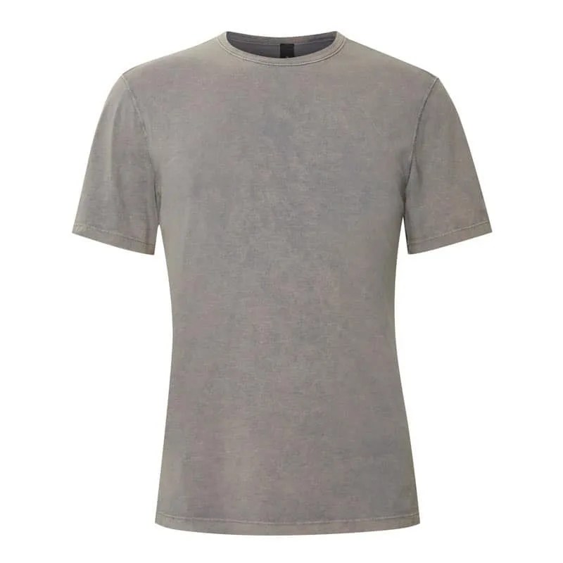 MP-x-LuluLemon-gear-patrol-t-shirt