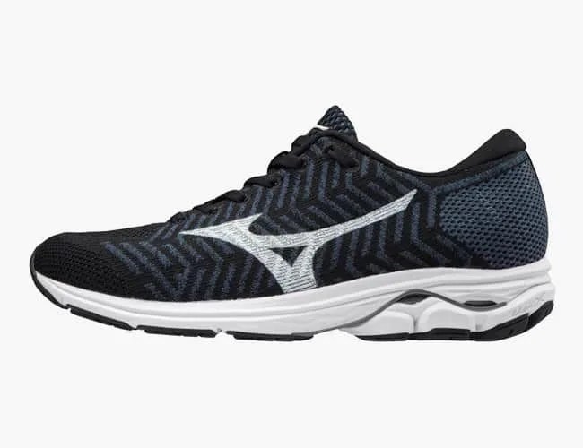 Mizuno-Waveknit-Gear-Patrol-Feature