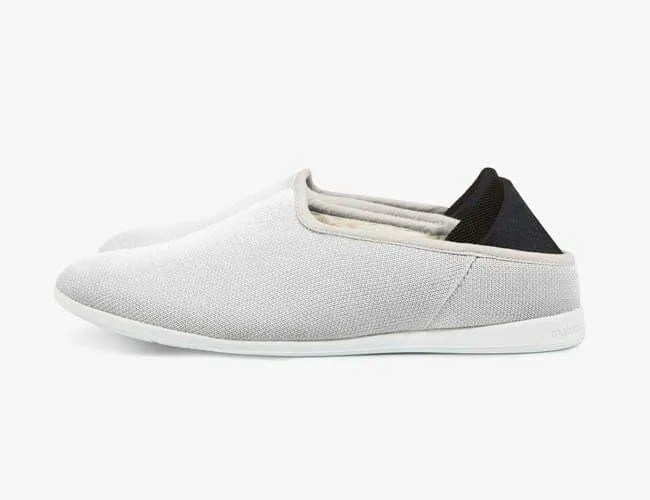 Outdoor-Slippers-gear-patrol-mahabis