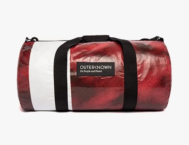Outerknown-Duffle-gear-patrol-feature